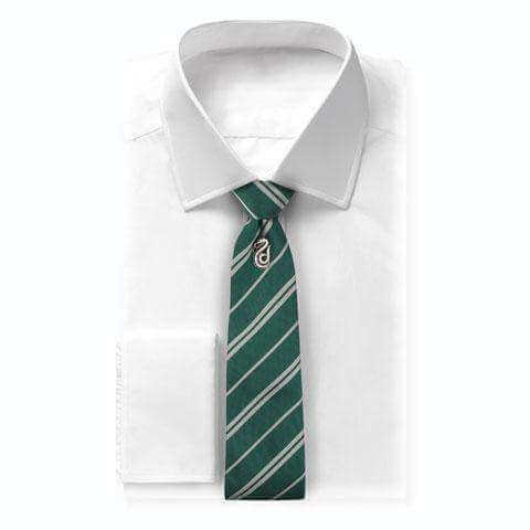 Harry Potter Tie & Metal Pin Deluxe Box Slytherin - Olleke Wizarding Shop Amsterdam Brugge London