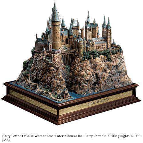 Hogwarts School Sculpture - Olleke Wizarding Shop Amsterdam Brugge London