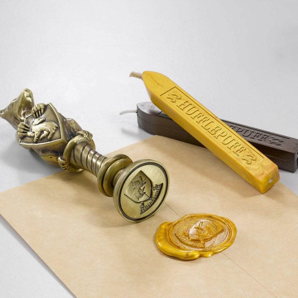 Hufflepuff Wax Seal - Olleke Wizarding Shop Amsterdam Brugge London