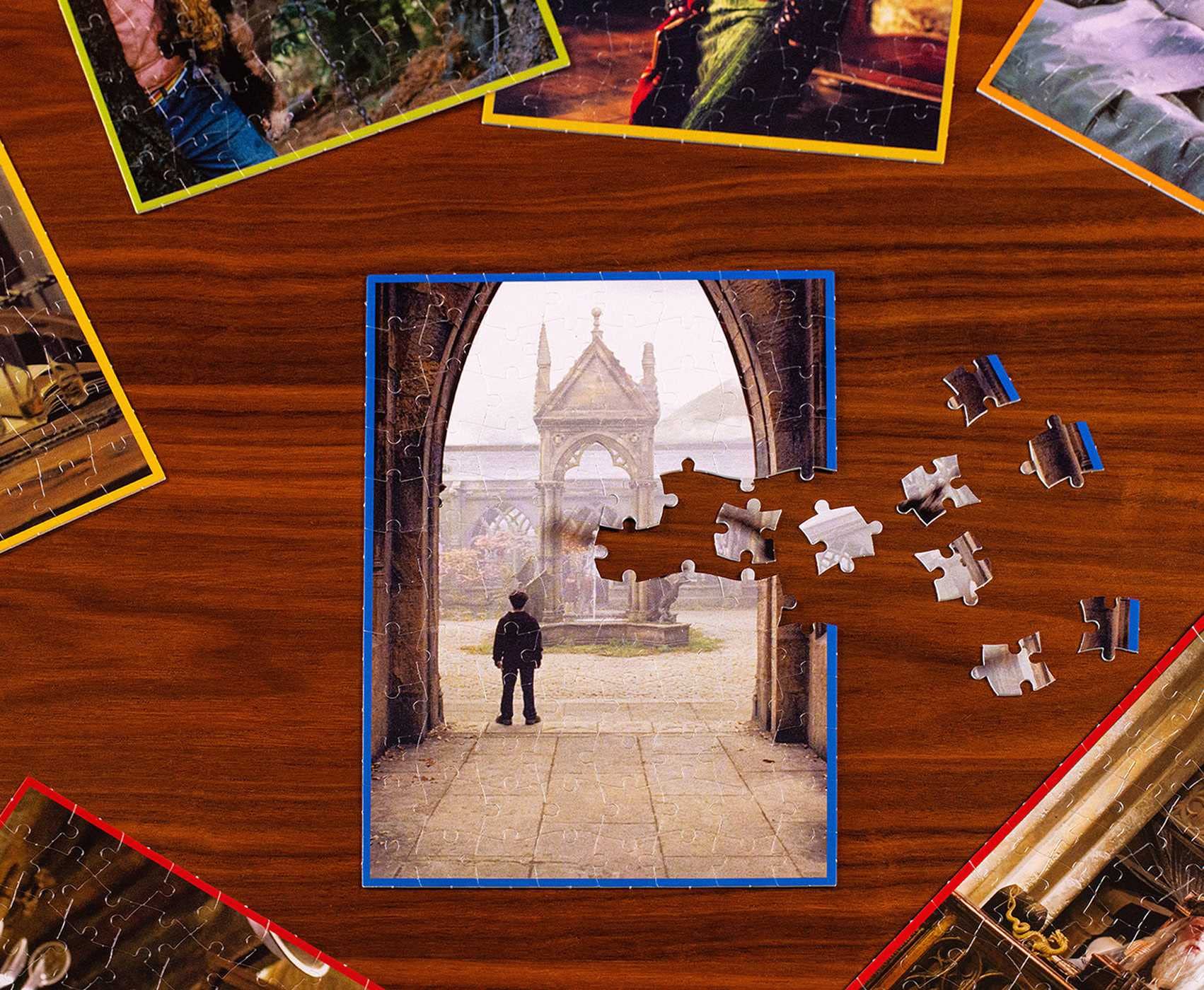 Harry Potter Jigsaw Puzzle Book - Olleke Wizarding Shop Amsterdam Brugge London