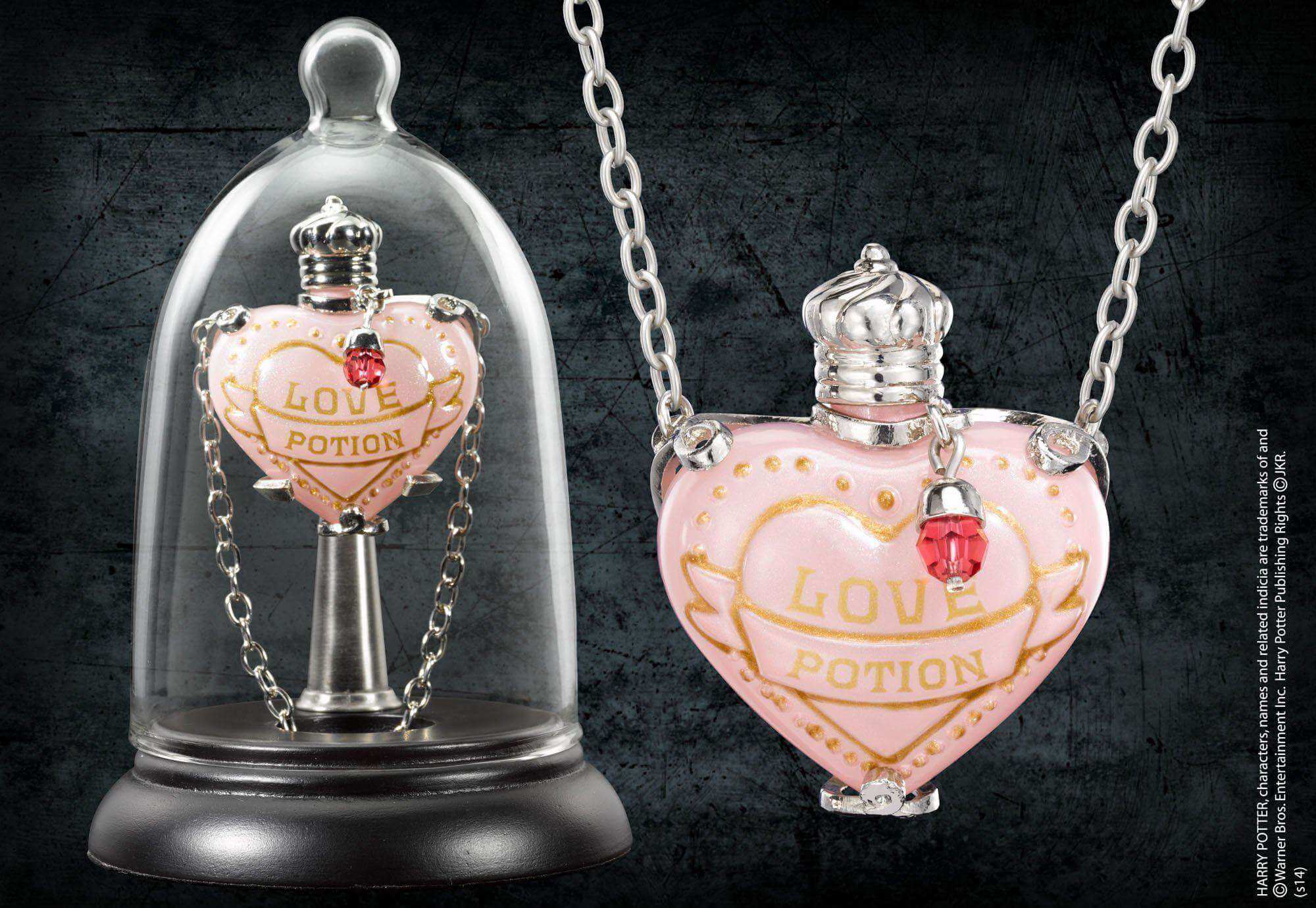 Love Potion Pendant and Display - Olleke Wizarding Shop Amsterdam Brugge London