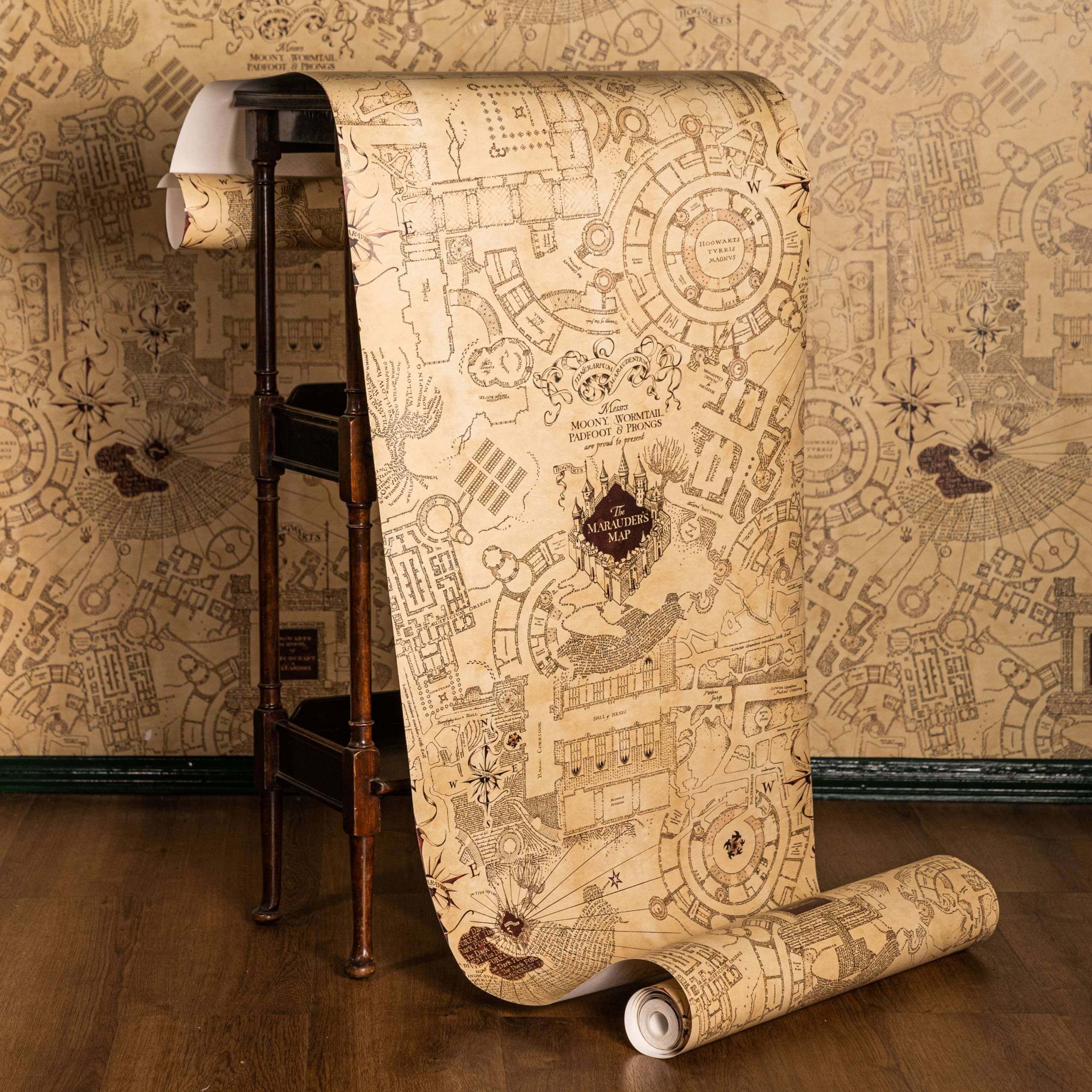 Marauder's Map Wallpaper - Olleke Wizarding Shop Amsterdam Brugge London