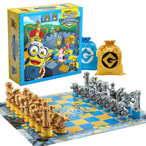 Minions Medieval Mayhem Chess Set - Olleke Wizarding Shop Amsterdam Brugge London