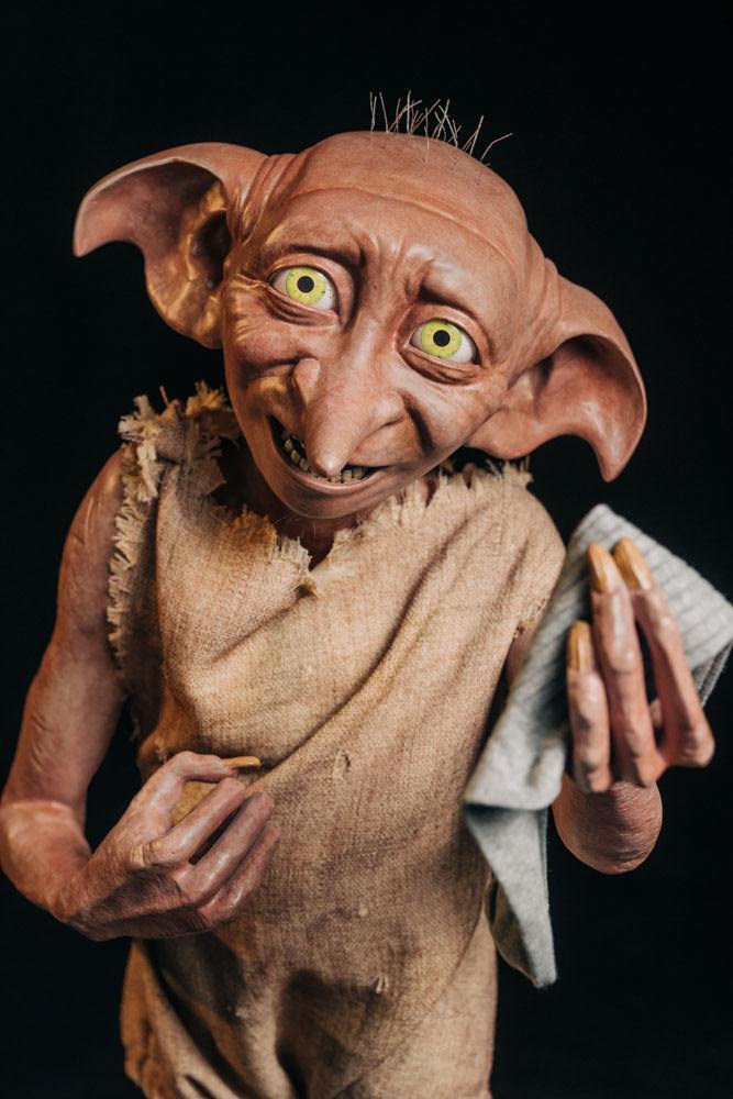 Harry Potter Life-Size Statue Dobby - Olleke Wizarding Shop Amsterdam Brugge London