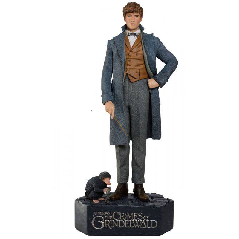 Fantastic Beasts 2 Life-Size Statue Newt Scamander - Olleke Wizarding Shop Amsterdam Brugge London