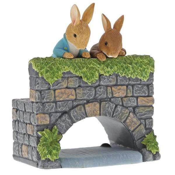 Peter & Benjamin Bunny on the Bridge Figurine - Olleke Wizarding Shop Amsterdam Brugge London