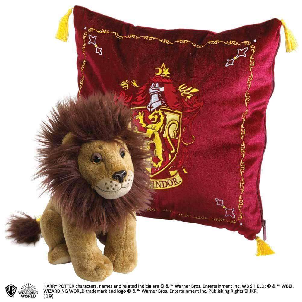 Plush Gryffindor House Mascot & Cushion - Olleke Wizarding Shop Amsterdam Brugge London