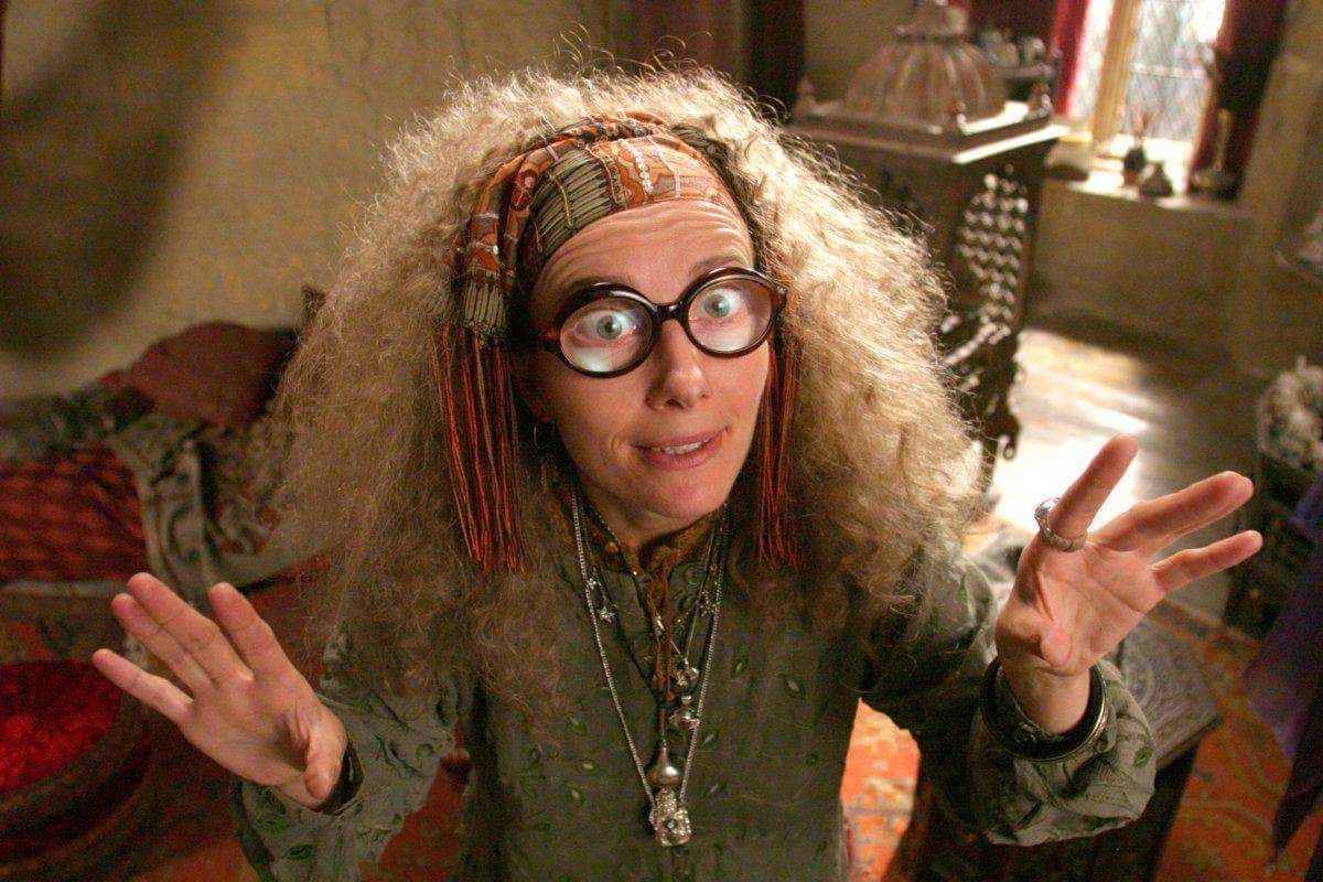 Professor Trelawney Character Wand - Olleke Wizarding Shop Amsterdam Brugge London