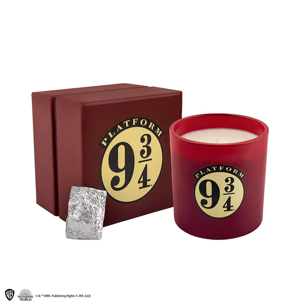 Harry Potter Platform 9 3/4 candle with Hogwarts Express ticket necklace - Olleke Wizarding Shop Amsterdam Brugge London