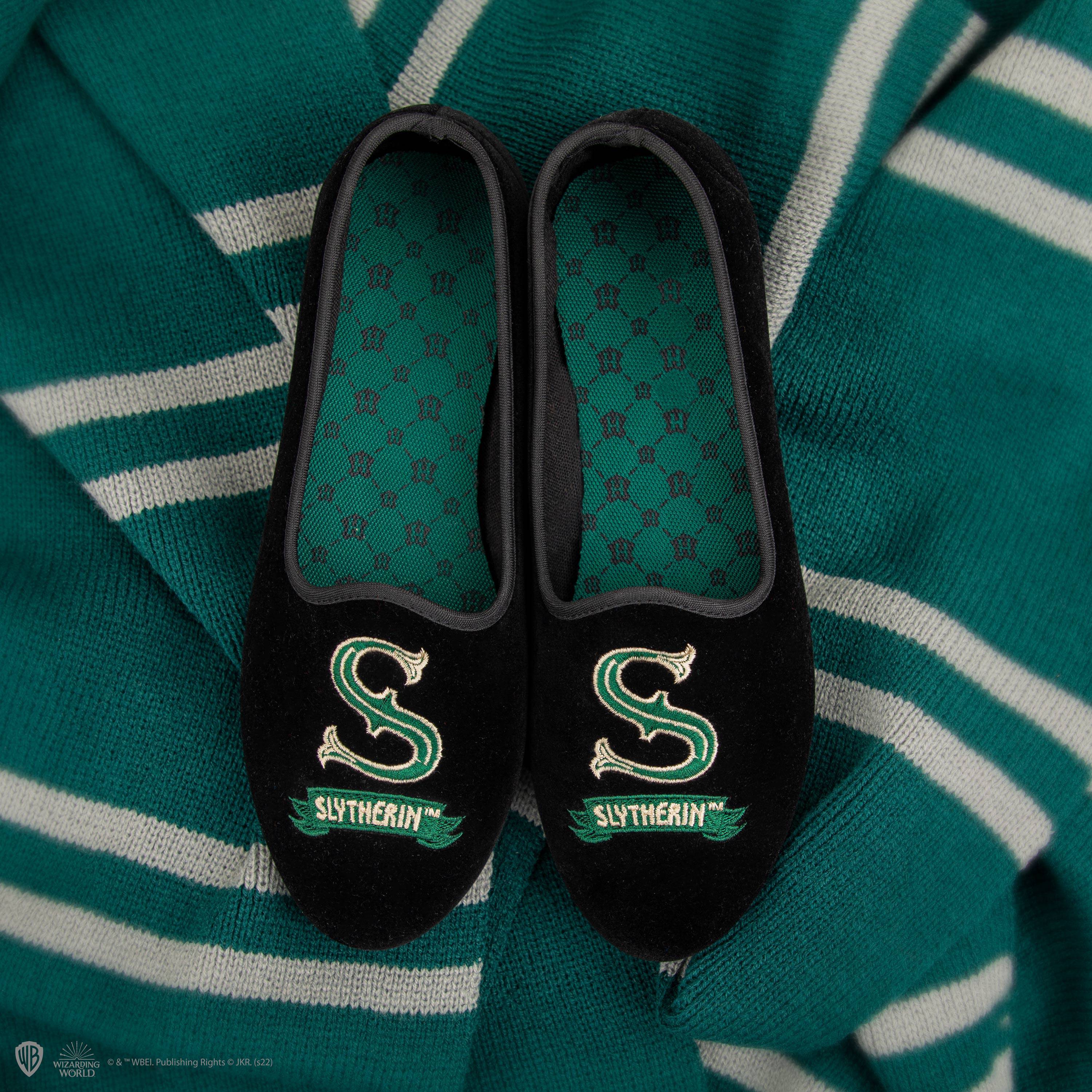 Slytherin Deluxe Slippers - Olleke Wizarding Shop Amsterdam Brugge London