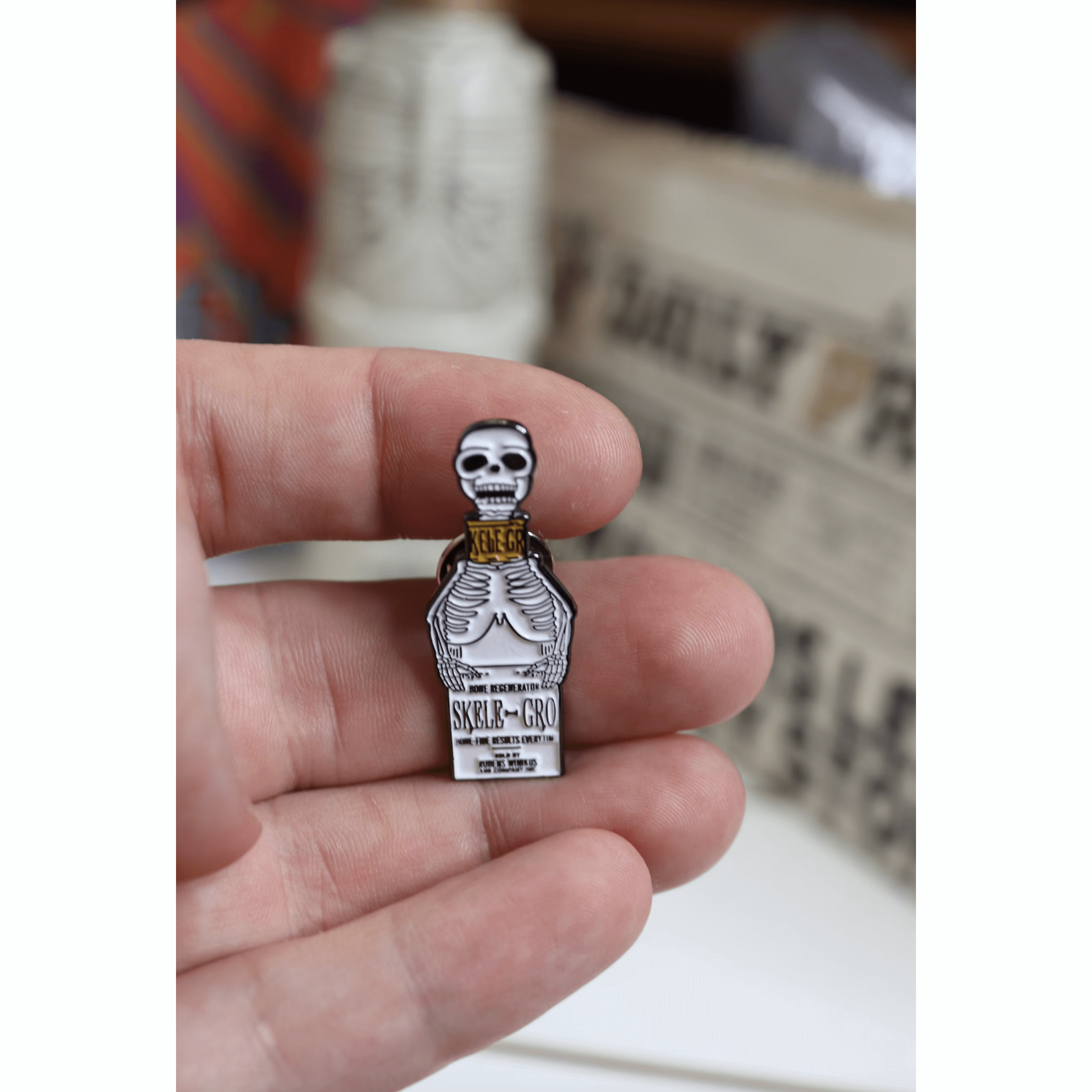 Skele-gro bottle inspiration pin - Olleke Wizarding Shop Amsterdam Brugge London