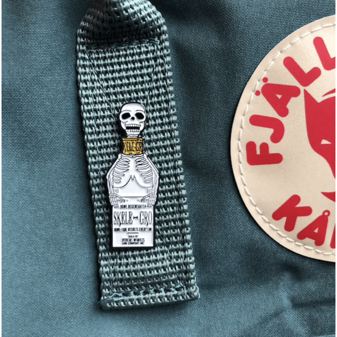 Skele-gro bottle inspiration pin - Olleke Wizarding Shop Amsterdam Brugge London