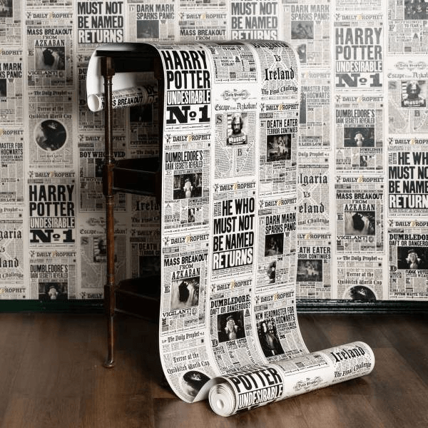 The Daily Prophet Wallpaper - Olleke Wizarding Shop Amsterdam Brugge London