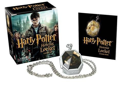 Kit Horcruxe avec médaillon et livre d'autocollants Harry Potter