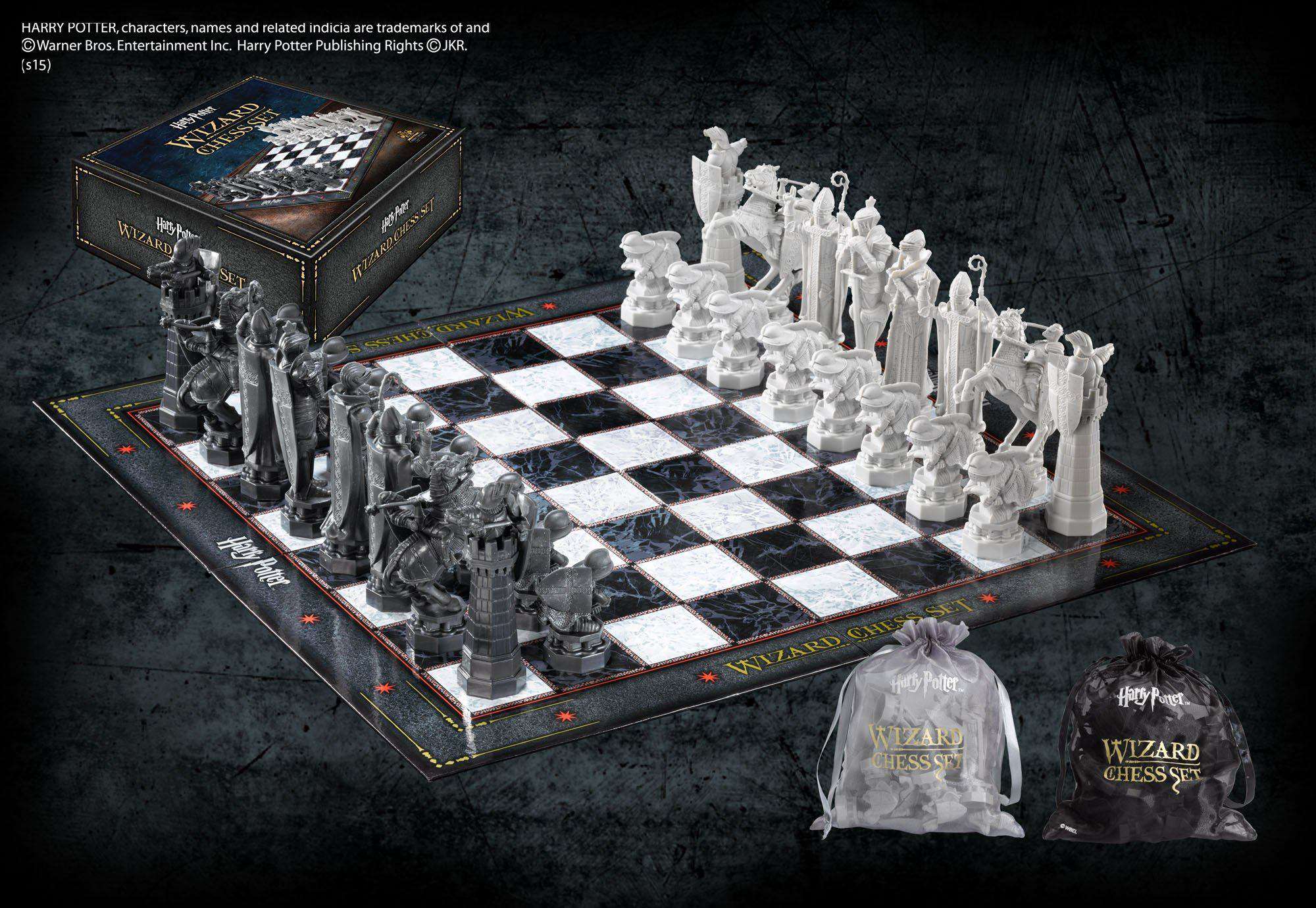 Wizard’s Chess Set - Olleke Wizarding Shop Amsterdam Brugge London