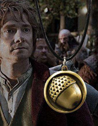 Bilbo Button Pendant Leather Chain - Olleke Wizarding Shop Amsterdam Brugge London