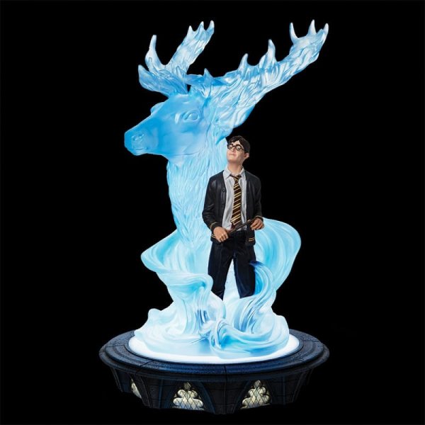 Figurine Harry et Patronus par le monde magique de Harry Potter