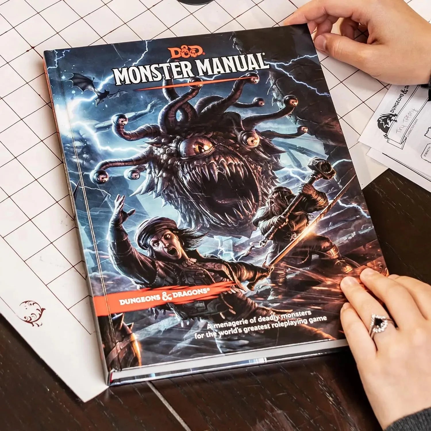 Monster Manual: A Dungeons & Dragons Core Rulebook