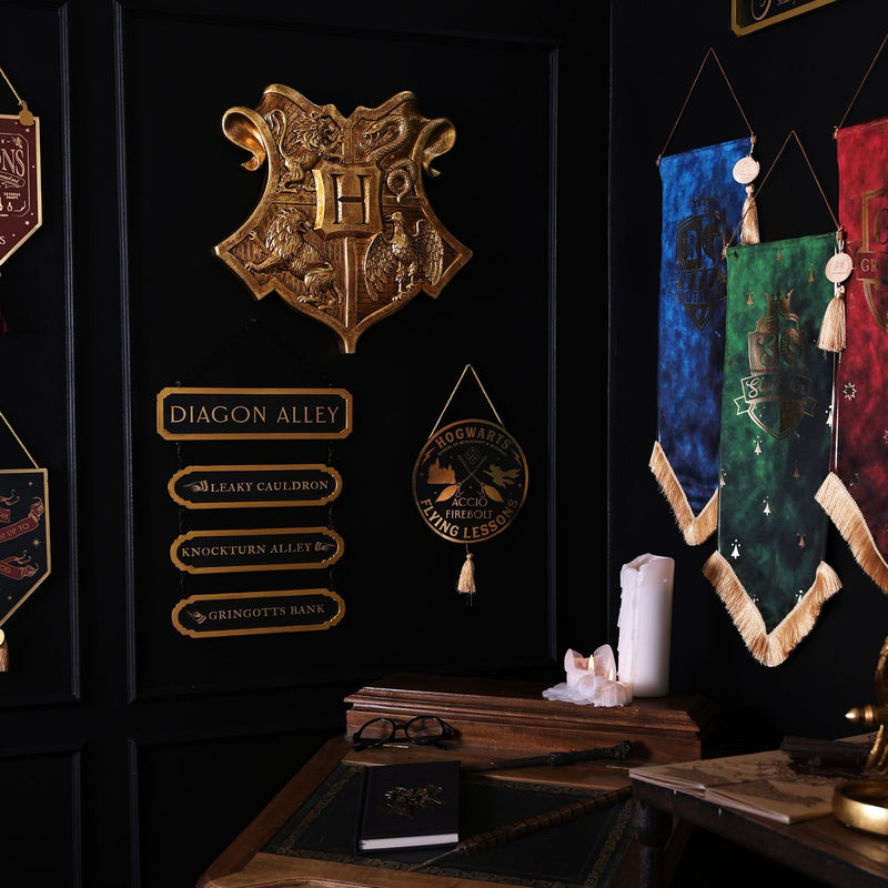 Harry Potter Alumni Wall Shield