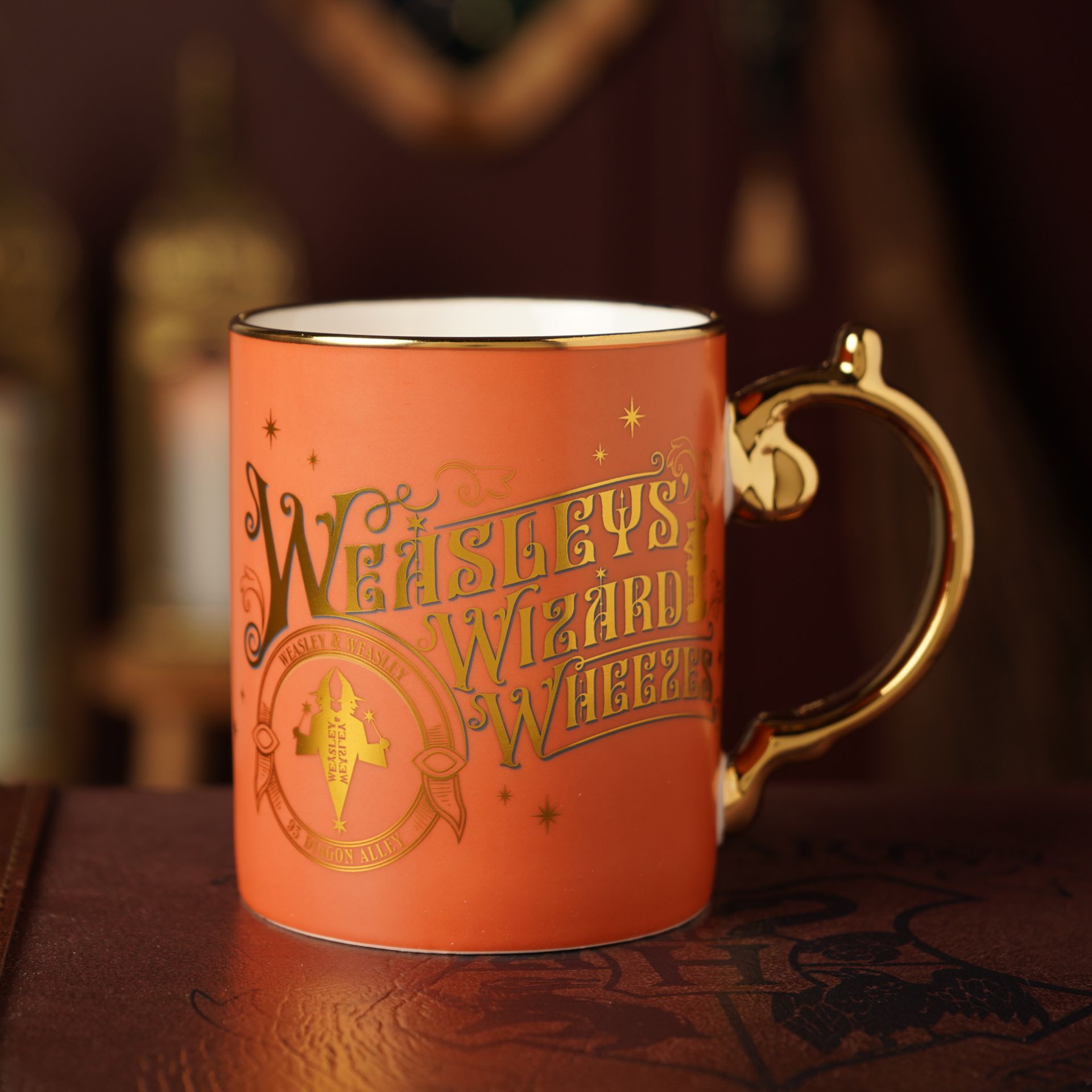 Harry Potter Alumni Collectable Mug - Weasleys - Olleke Wizarding Shop Amsterdam