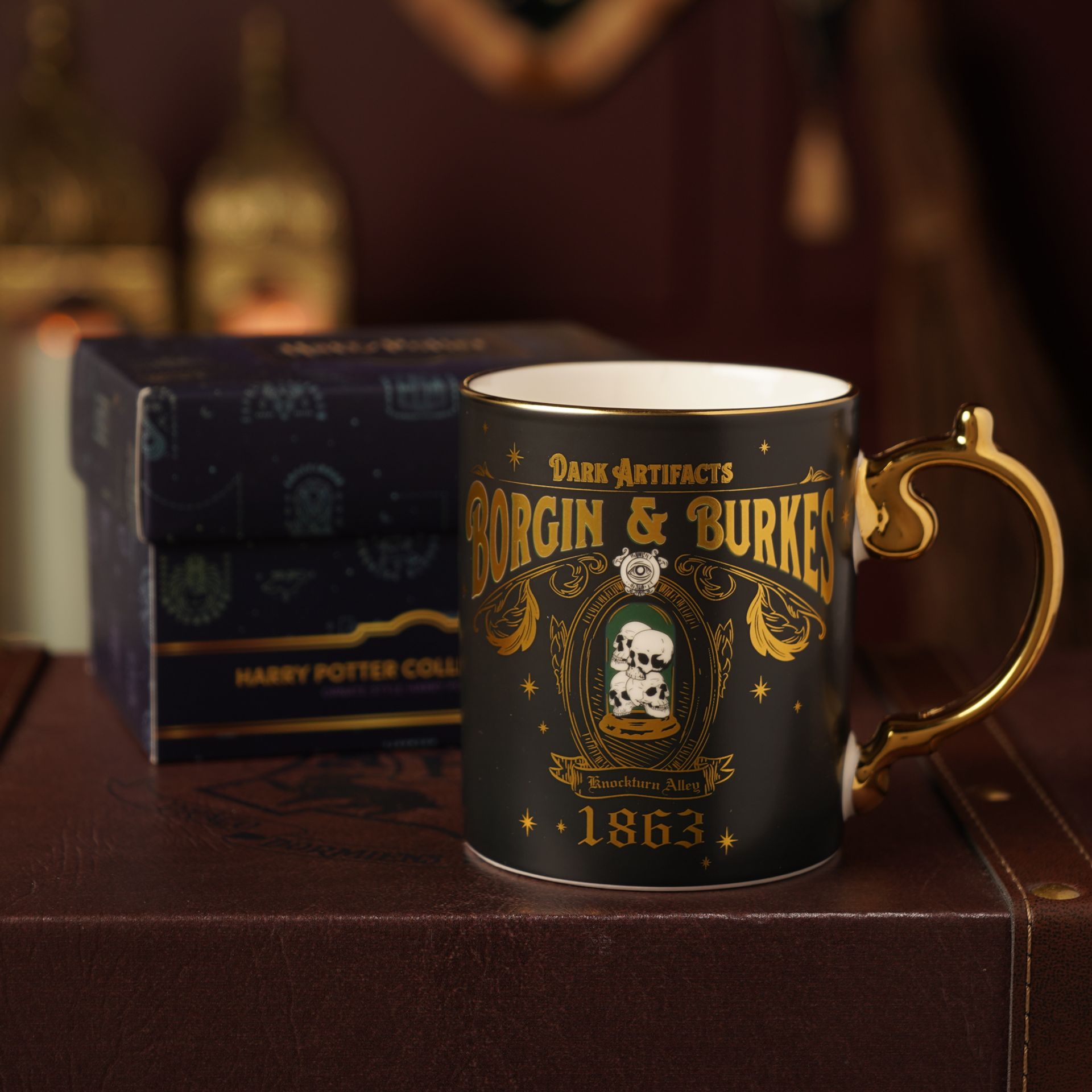 Harry Potter Alumni Collectable Mug - Borgin & Burkes - Olleke Wizarding Shop Amsterdam