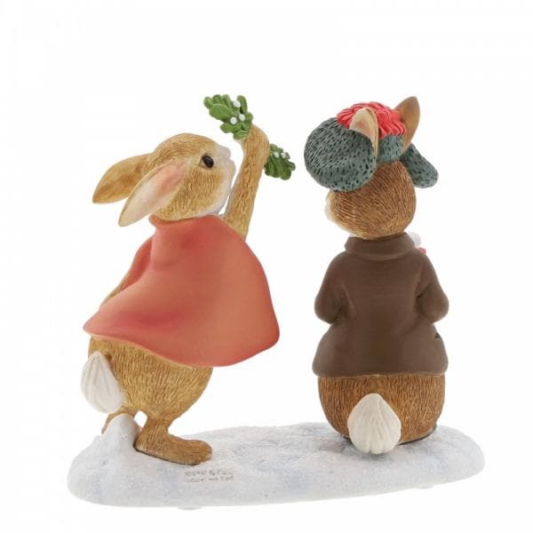 Flopsy and Benjamin Bunny Under the Misteltoe Figurine - Olleke | Disney and Harry Potter Merchandise shop