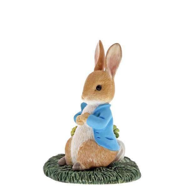 Peter Rabbit with Basket - Olleke | Disney and Harry Potter Merchandise shop